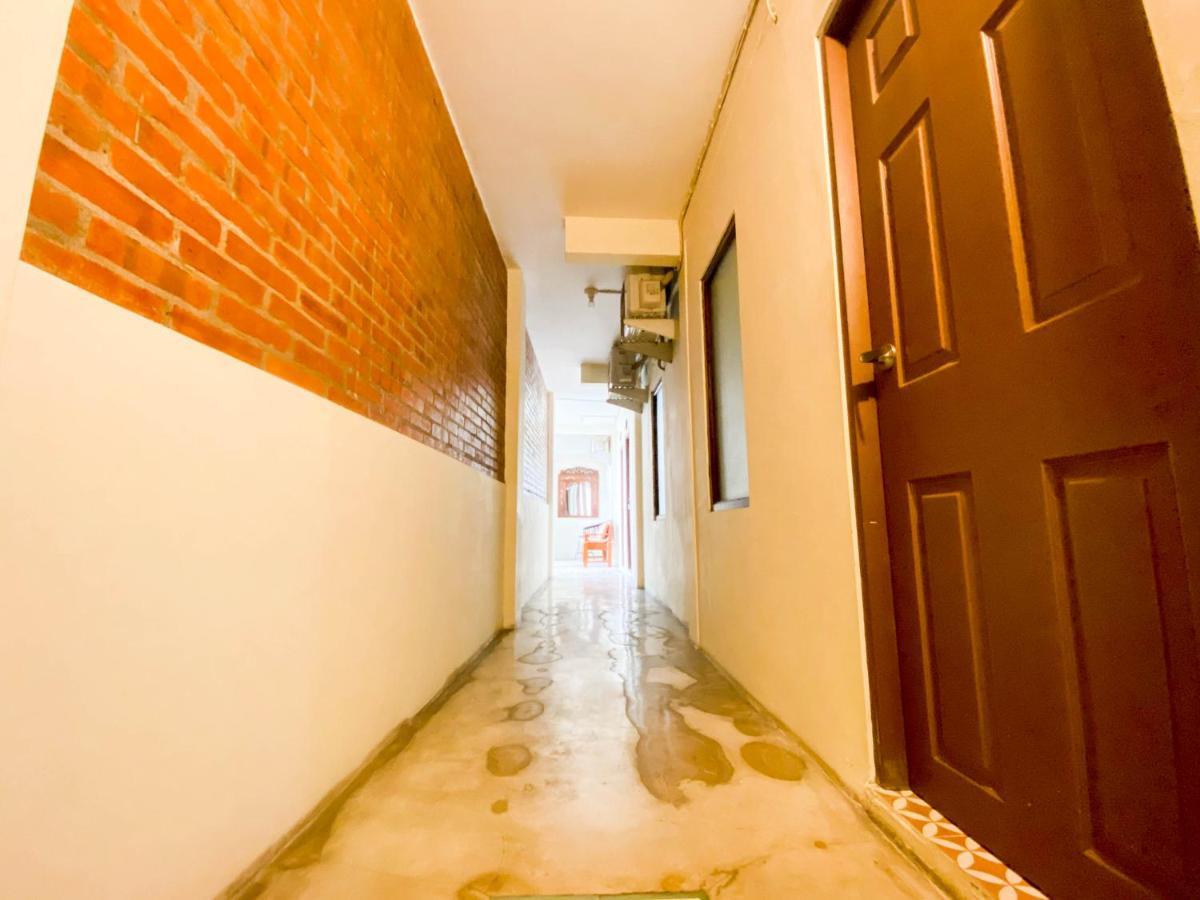 Hinggil Homestay Syariah Malioboro Yogya Mitra Reddoorz Yogyakarta Exterior foto